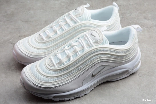 White Triple 97 Max Grey Wolf Air  921826-101 0923